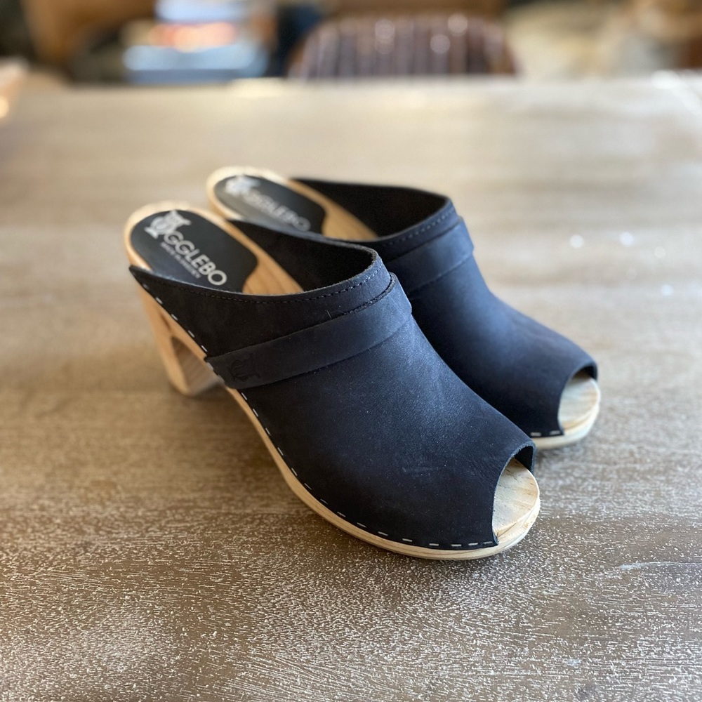 Vintage Ugglebo high peep toe clogs | 9